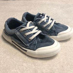 Toddler Sperry sneakers